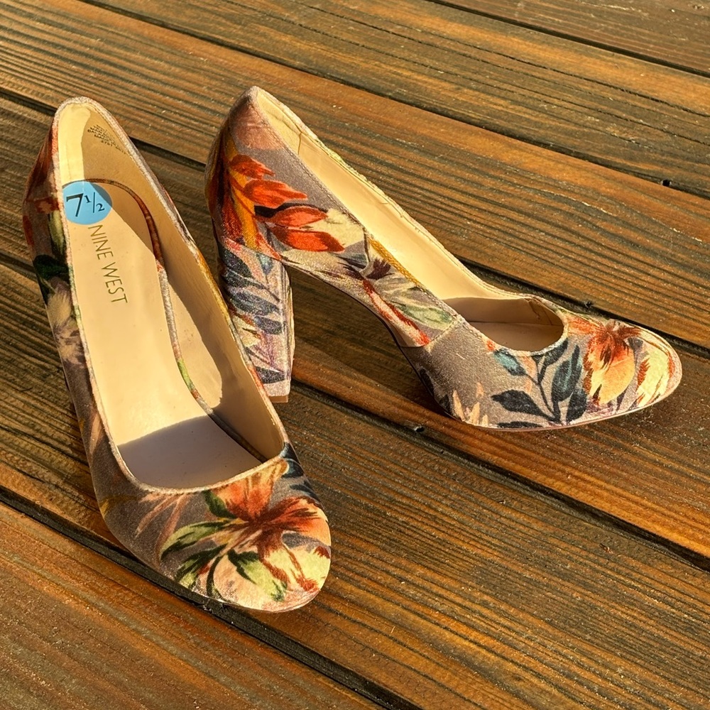 Nine West Multicolor Floral Heels